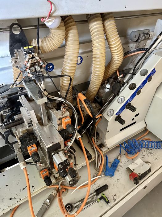 Okleiniarka Biesse Akron 425