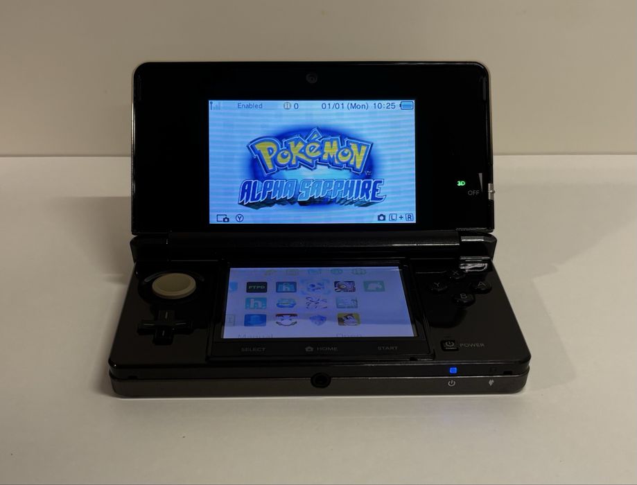 Nintendo 3DS Cosmo Black box 64 gb