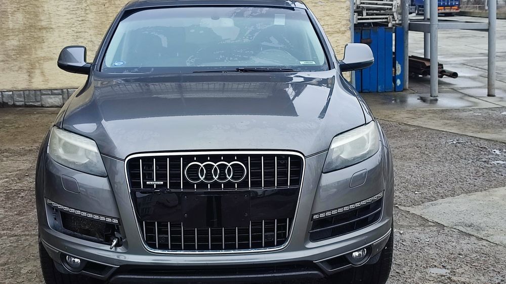 Розборка Q7 Audi запчастини2012р.вN фарби 9Q/M7W