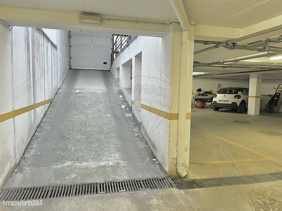 Garagem  para arrendamento