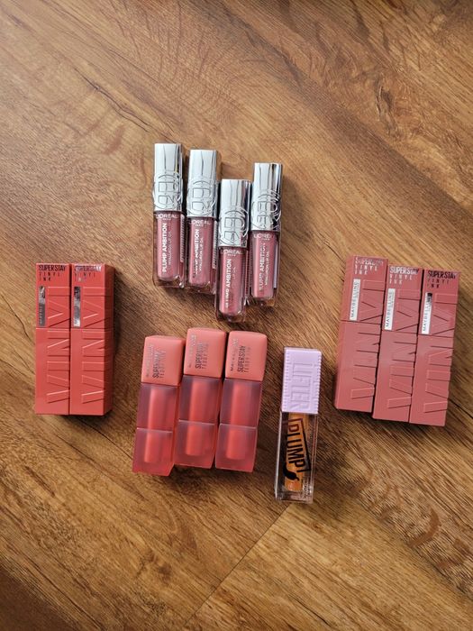 Maybelline NY Super Stay Vinyl ink, teddy tint, Lifter Plump,  Loreal Paris Plump Ambition olejek powiększający usta.