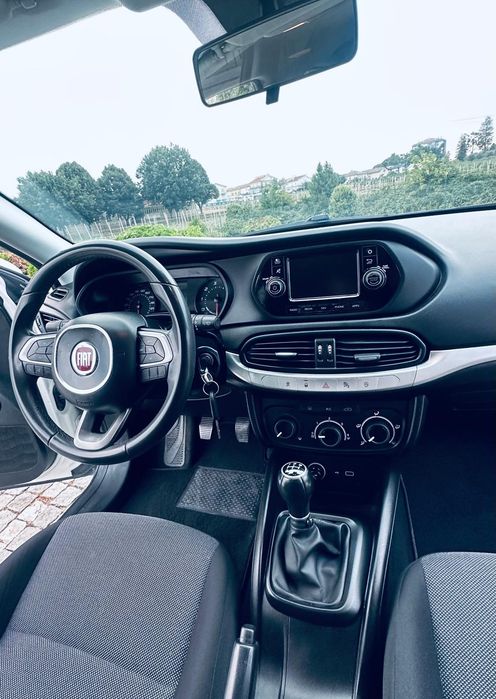 Fiat tipo comercial, apenas com 120.000kms nacional, com todos os extras
