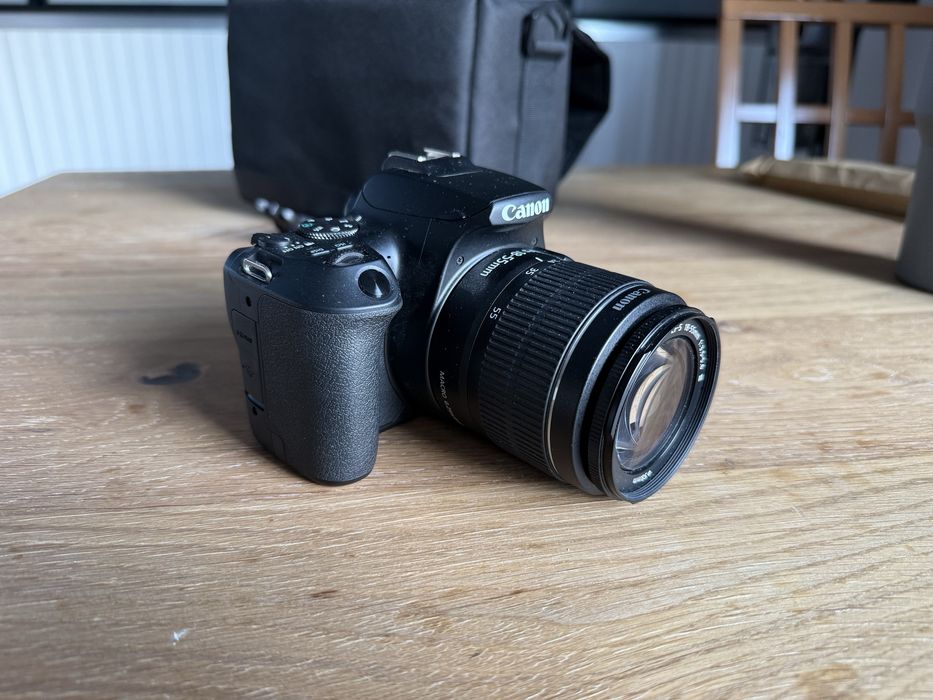 Canon 250D uzywany
