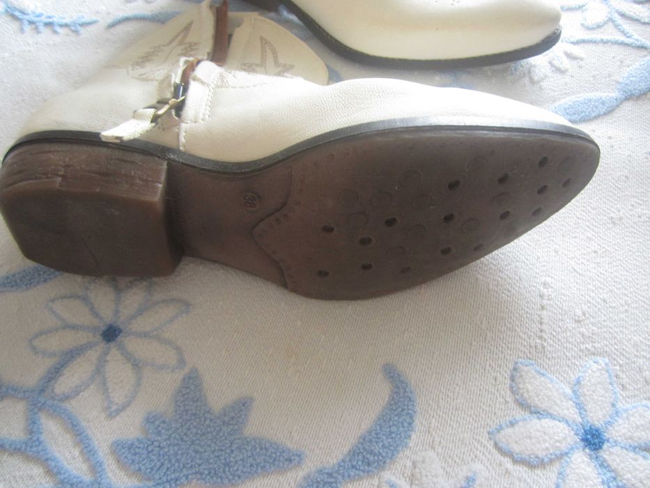 Botas Novas Texanas Tudo Pele