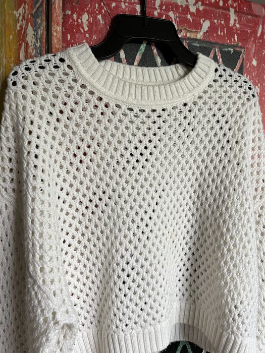 Biały damski ażurowy krótki luźny sweter z dziurkami H&M Divided [L]