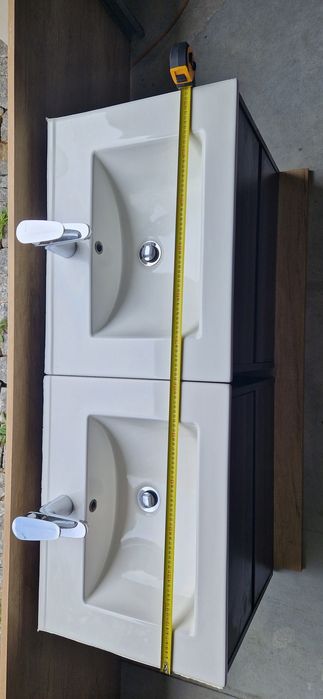 Armário casa de banho apenas uma unidade disponível