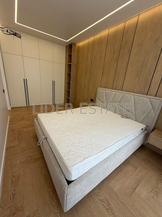 Продаж 2-кімнатної квартири в ЖК Uzh Towers | Слов'янська набережна, Ужгород