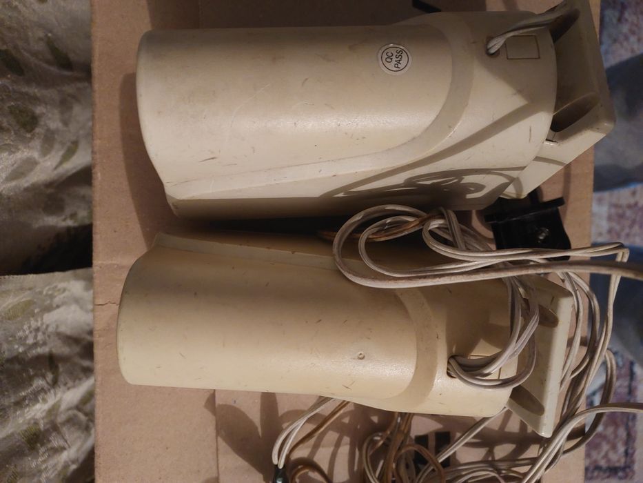 Колонки маленькі 4 шт.