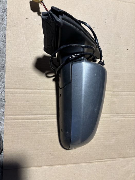 Lusterko lewe Audi A4 B6 B7 LX7Z