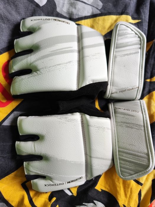 Nowe Rękawiczki MMA rozm. S