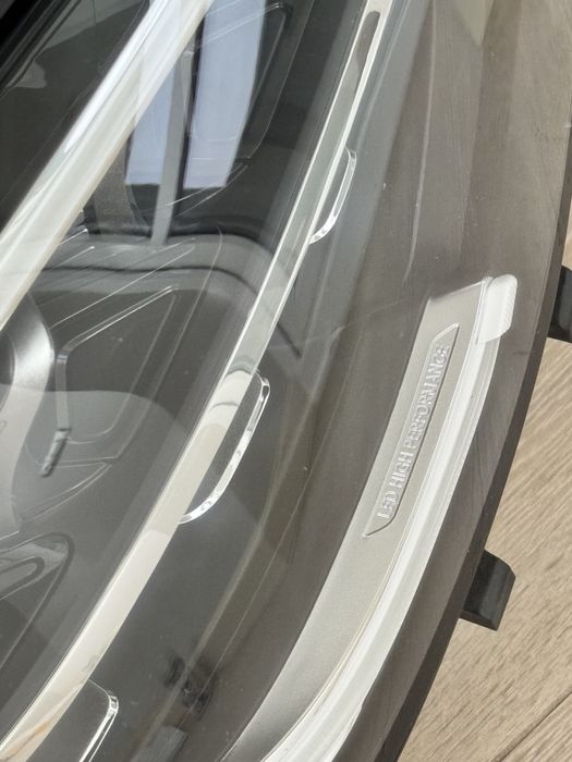 Фара передняя правая glc 300 2021 (x253)