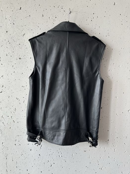 Кожаная жилетка 8 by Yoox Leather Biker vest