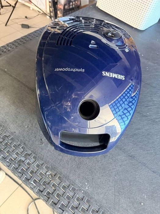 Odkurzacz workowy Siemens Synchropower VS06A111 600W