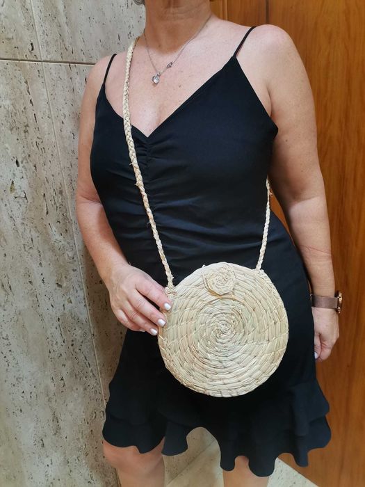 Mala de Palha redonda feita a Mão