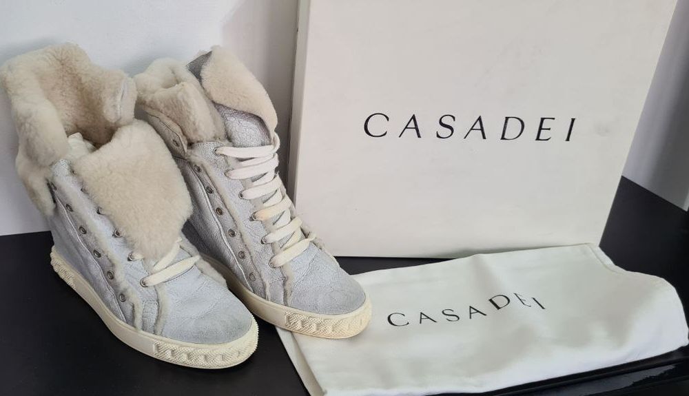 Жіночі снікерси Casadei