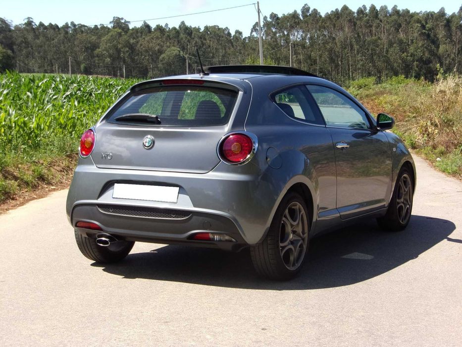 Alfa Romeo MiTo — fotografia 2