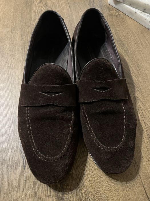 Продам замшеві Лофери 43