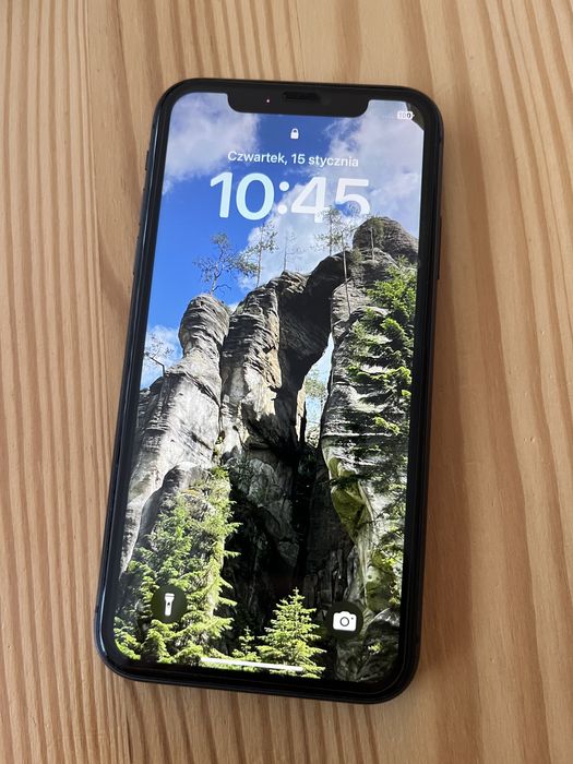 iPhone 11, 128 GB stan idealny, bateria 83%