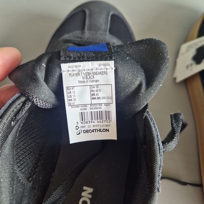 Tenis novos n 46 Premium