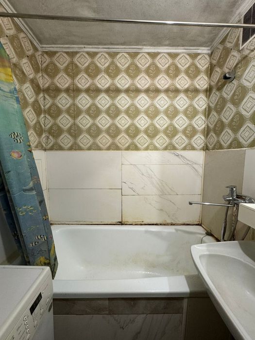 Продаж 2 кімнатна Бальзака 44 Троєщина