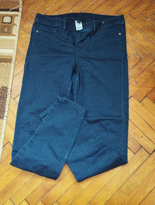 Джинси жіночі різні