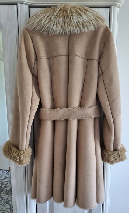 Kożuch damski z futerkiem  M