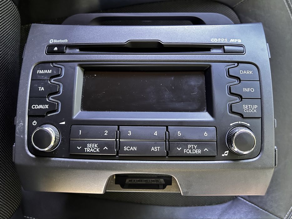 Radio CD carro/ carrinha kia sportage/Hyundai  2010 a 2015