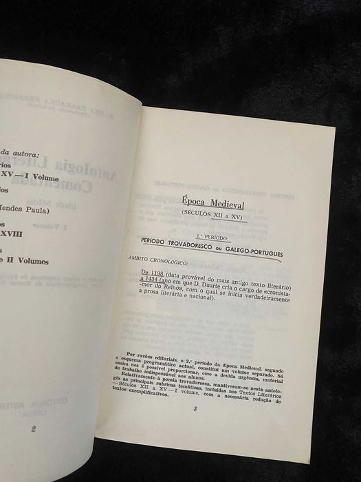 Antologia Literária Comentada: Idade Média I Volume, Maria Ema Tarracha Ferreira, Editorial Aster 1974 Exemplar numerado e rubricado