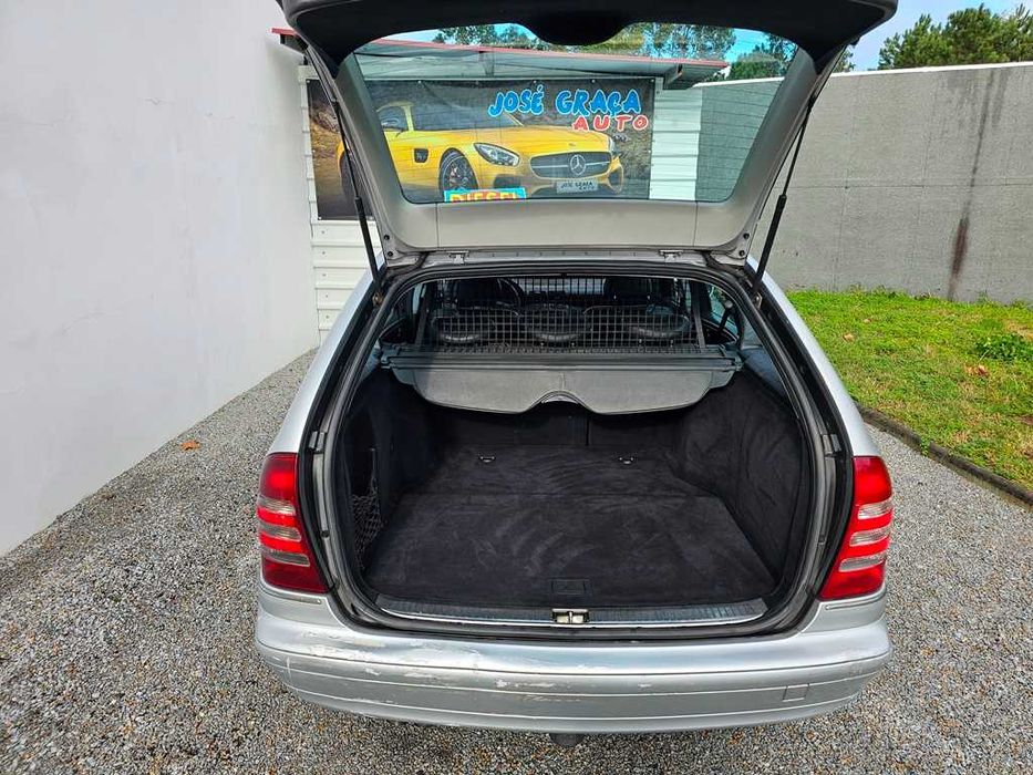 Mercedes C220Cdi Sw 143Cv Cx/Auto 06/2001
