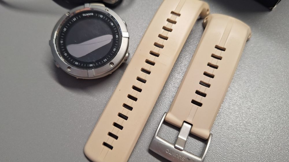 SUUNTO Spartan trainer wrist hr para peças