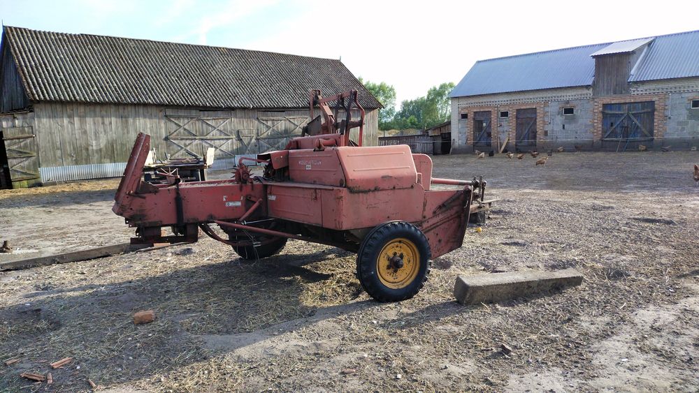 Sprzedam prasę Massey Ferguson