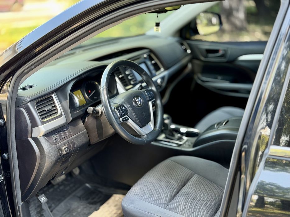 Toyota Highlander Awd 2016