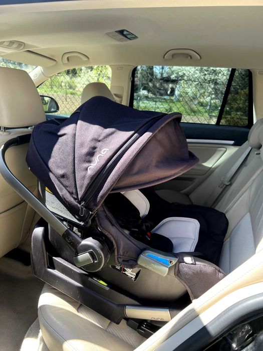 Автокрісло Nuna Pipa з базою Isofix