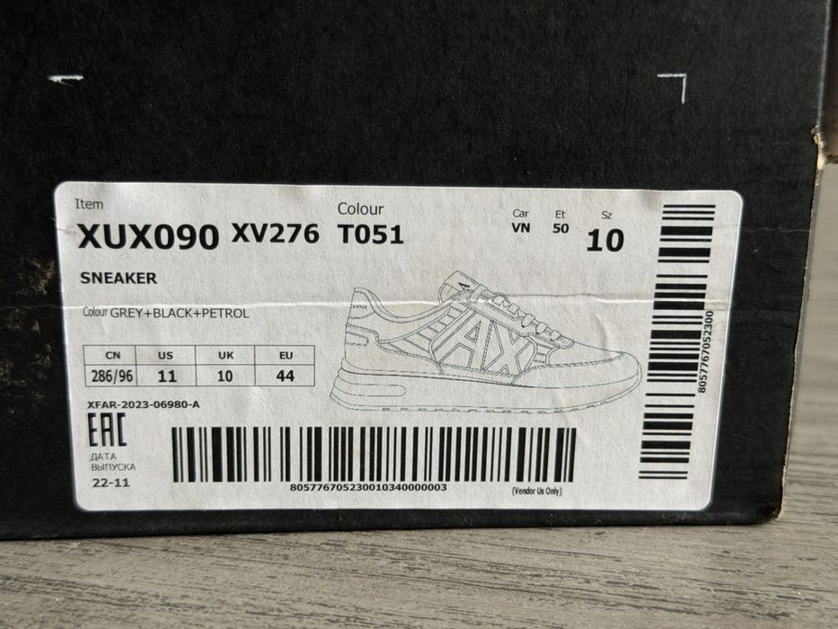 Кросівки Emporio Armani Exchange p. 44 Кроссовки ЕА7 Занша Нові