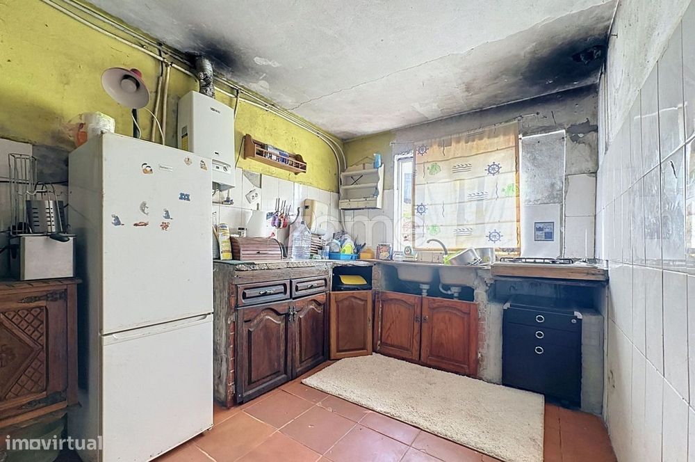 Moradia para Remodelar com Terreno em Tavarede, Figueira da Foz
