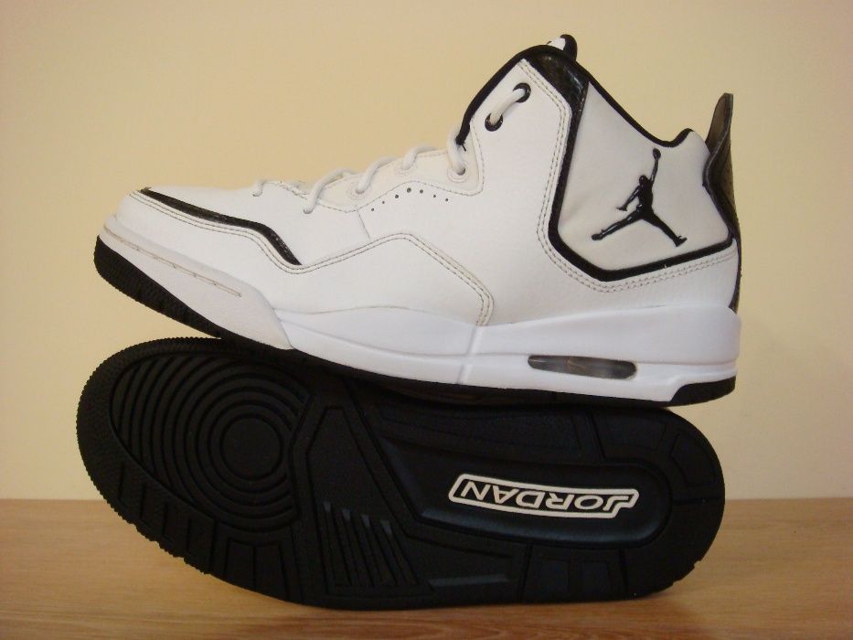 Кроссовки Jordan 42-43р Courtside 23 AR 1000-100