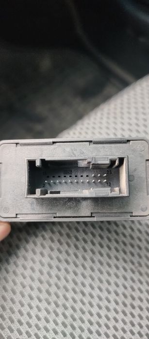 Блок керування фарами