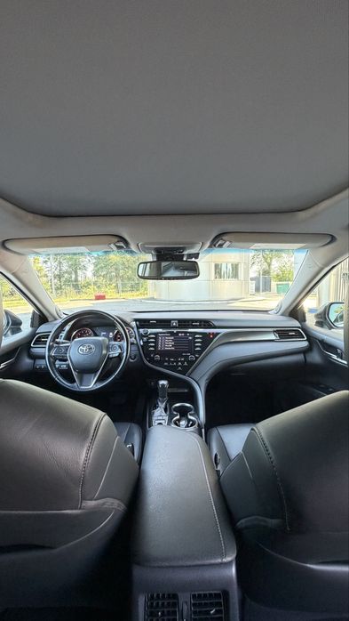 Toyota Camry 70