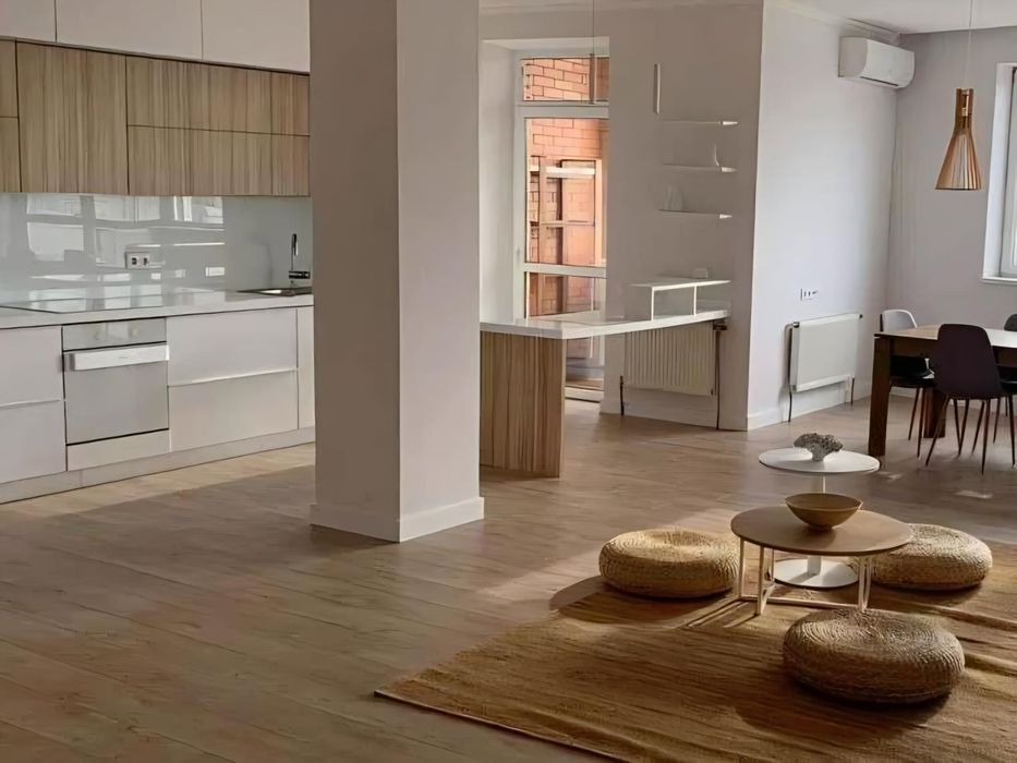 Продам 3-кімнатну квартиру вул. Культури, 22Б