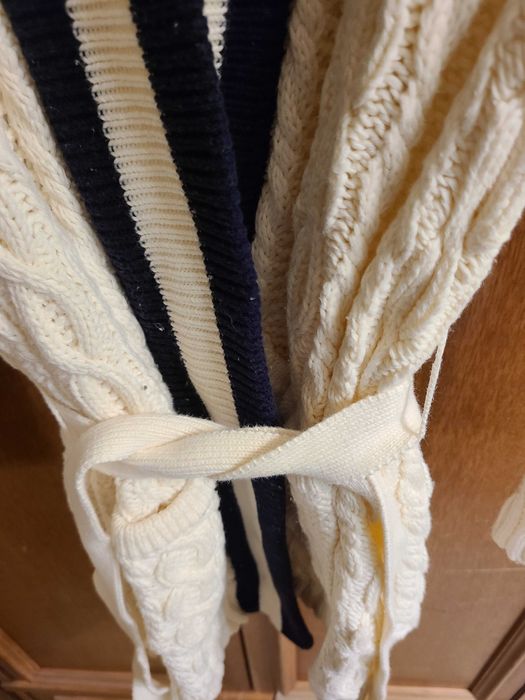 тепла жіноча кофта (вовна) в ідеальному стані