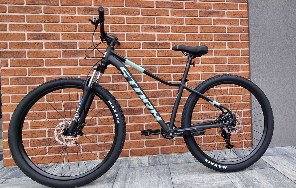 Rower MTB STORM SHARK LADY 4.0 16 cali koło 29'' 1x8 ESSA czarny mat/ turkus