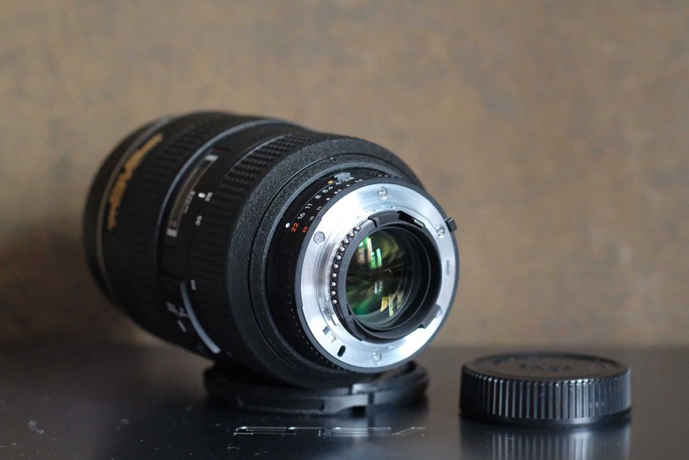 Шикарний Nikon ED Nikkor 28-70mm f2.8D SWM байонет Nikon F