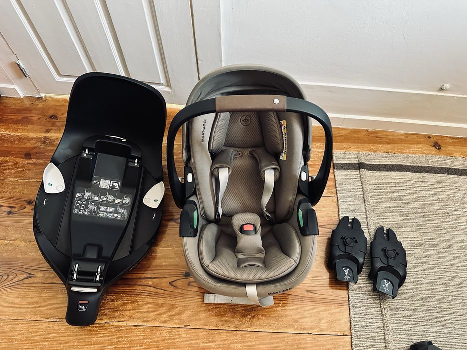 Maxi Cosi Peble 360 Pro 2 com ISOfix
