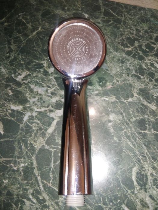 Продам лійку для душу.