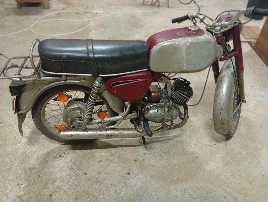Vendo mota casal 4