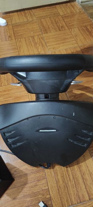 Vendo PS4  1TB e Conjunto de volante e pedais