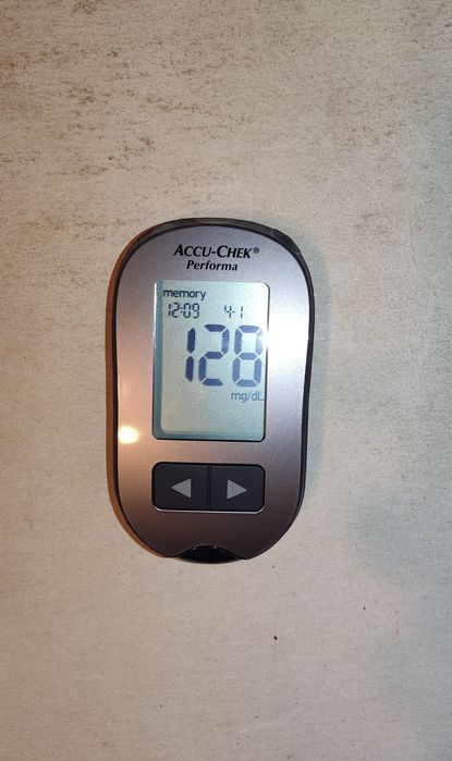 Glukometr ACCU-CHEK Performa