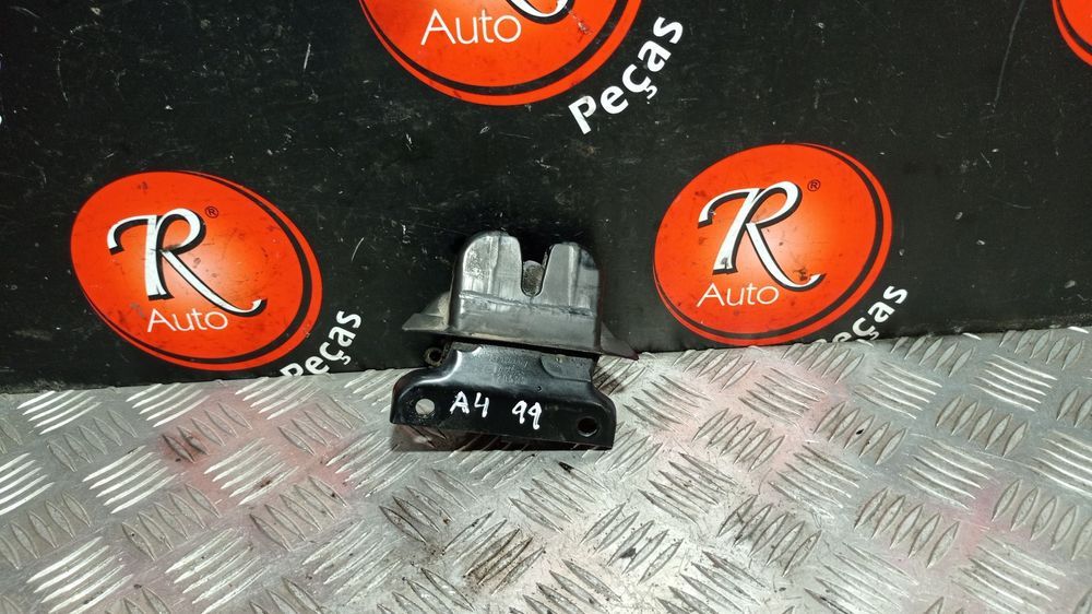 Fecho Da Mala Audi A4 (8D2, B5)
