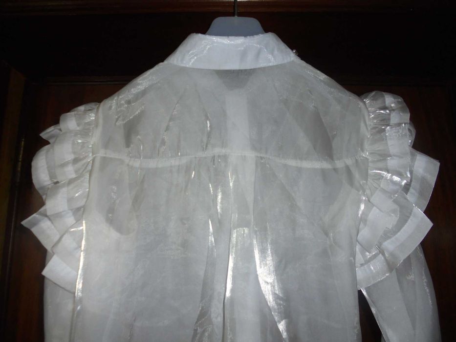 Blusa de senhora cor branca