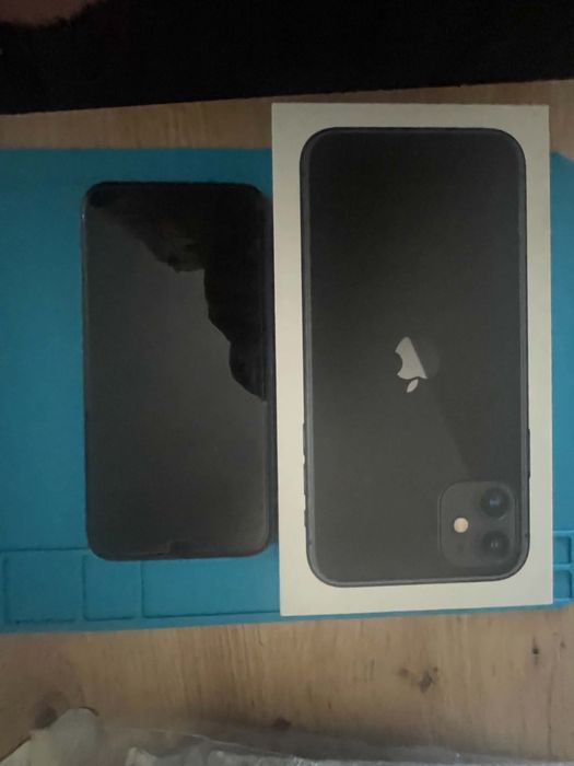 Sprzedam iPhone 11 64 GB i 100% kondycja